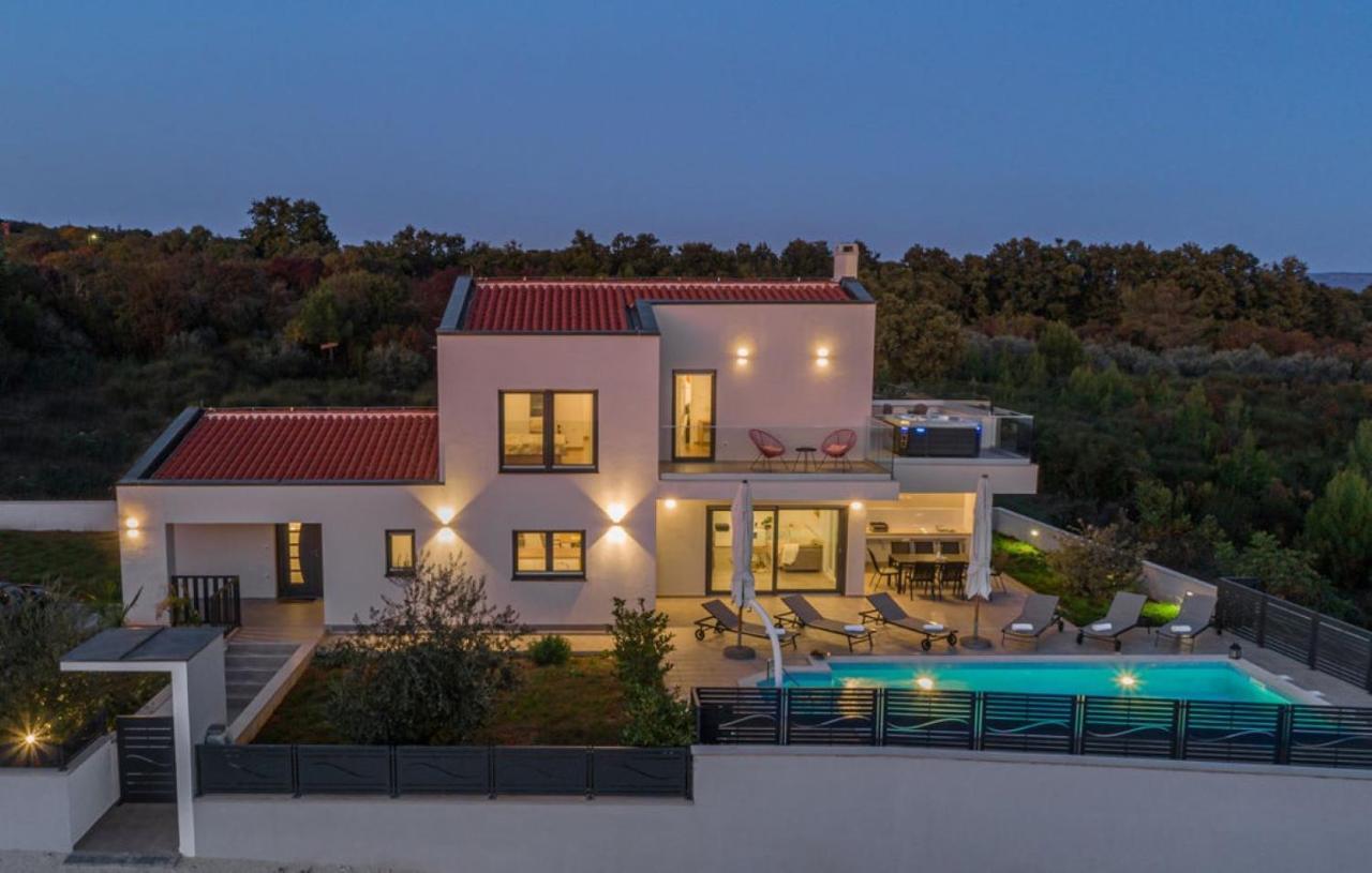 Villa Izabel With Hot Whirpool Krnica Esterno foto